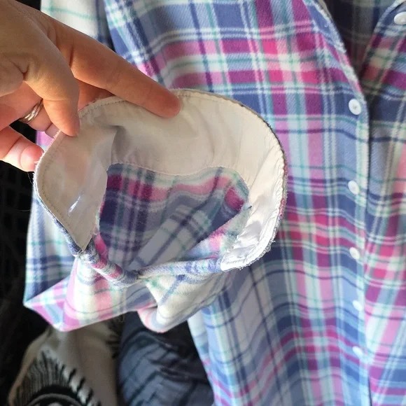 Lee Women's Plaid Button-Down Shirt in Pink and Blue - Picture 3 of 3